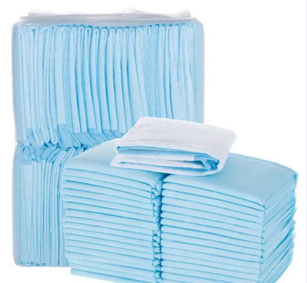 ODM 5 Katmanlı Pet Underpads 60 * 45cm Dokuma Olmayan Yüzey Köpek Tek Kullanımlık Pedler